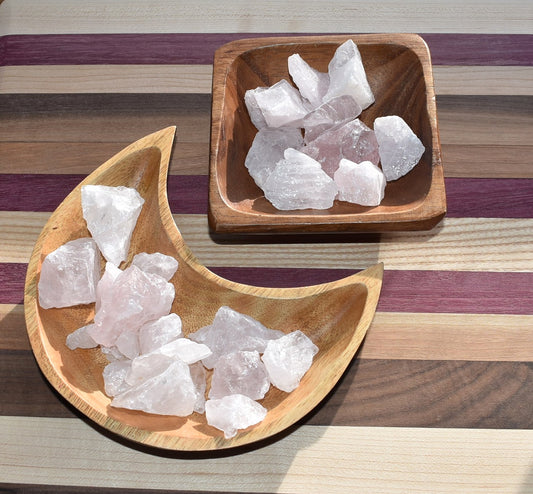 Rose Quartz - Raw (one stone per order)