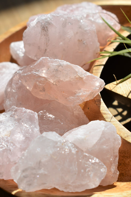 Rose Quartz - Raw (one stone per order)