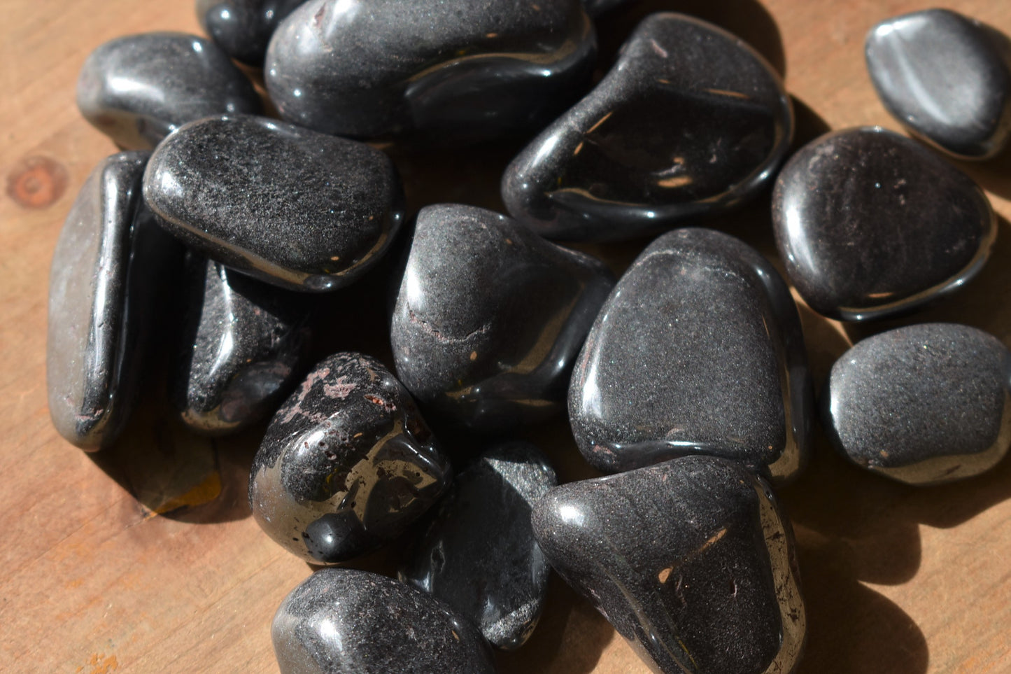 Hematite Tumbled Stone (one stone per order)